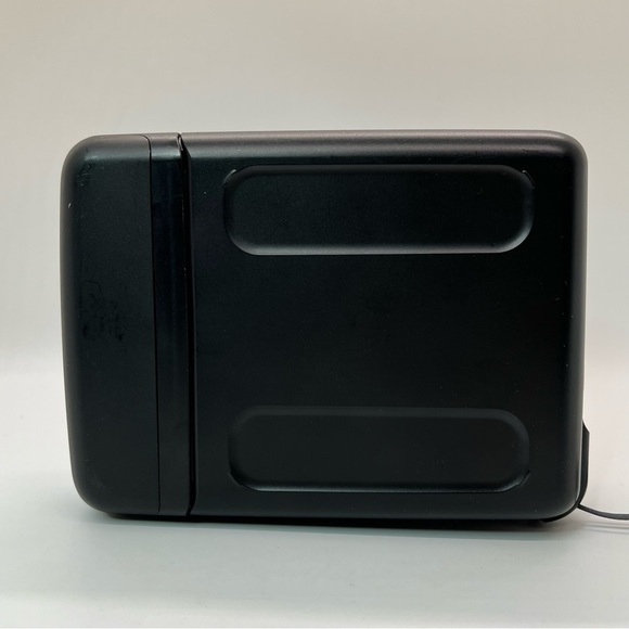 Vintage Polaroid One 600 Film 100mm Focus Range Instant Camera Blue/Blk untested - Picture 7 of 11